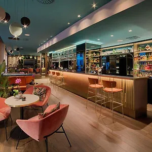 4* Otel Nh Collection Touring